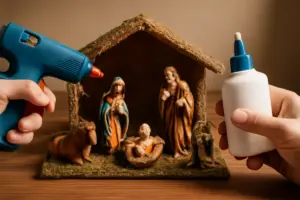 Pistola a caldo o colla vinilica per il presepe: quale scegliere per evitare distacchi durante le feste