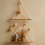 Presepi sospesi con decorazioni leggere: come sfruttare lo spazio verticale senza rischi